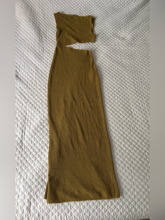 Zara Dresses & Skirts - Zara Mustard cut out dress